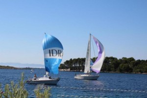 split sailing